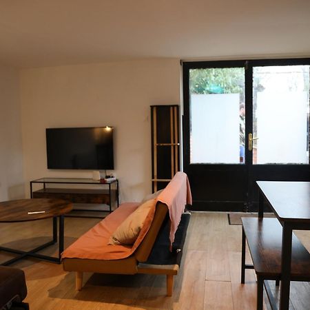 Appartement Avec Une Chambre Montlhéry Eksteriør bilde
