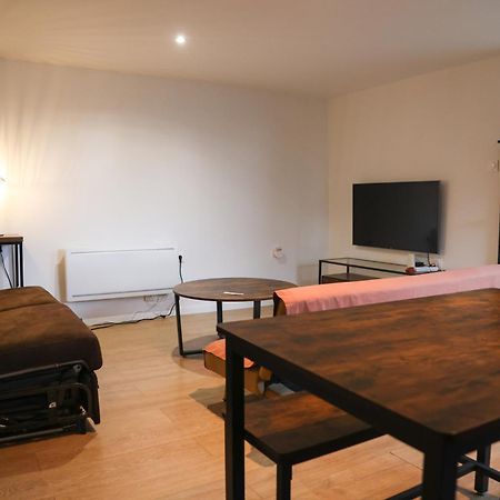 Appartement Avec Une Chambre Montlhéry Eksteriør bilde