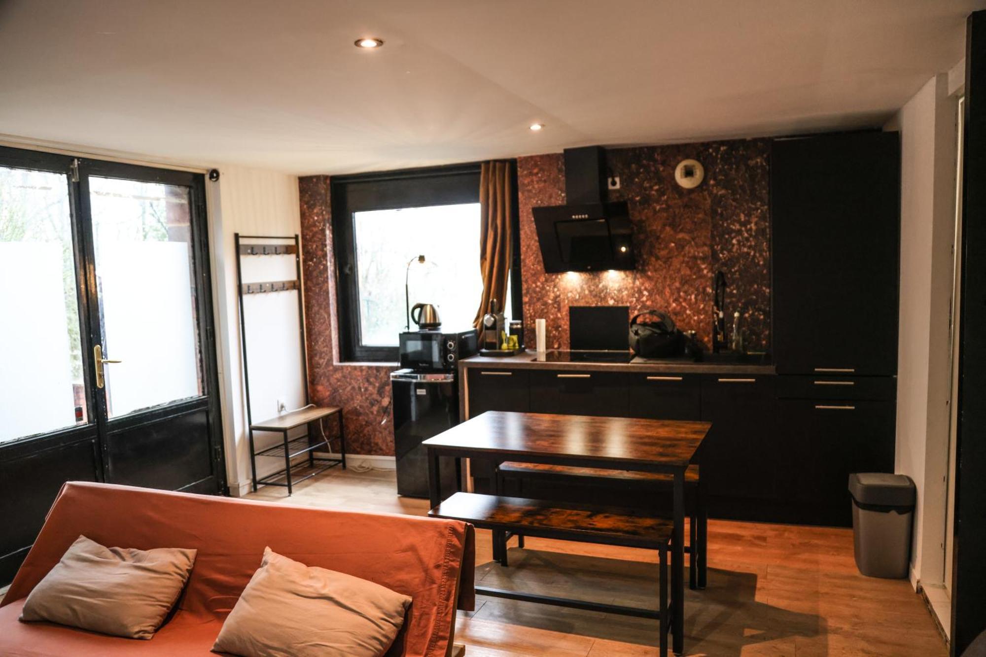 Appartement Avec Une Chambre Montlhéry Eksteriør bilde